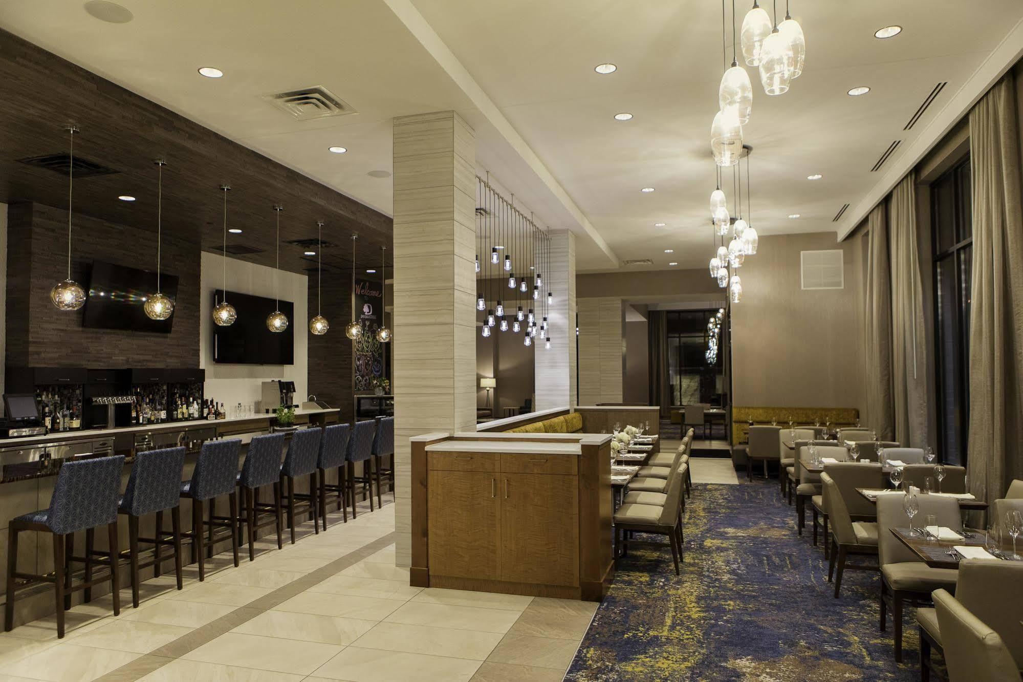 Hilton Garden Inn Minneapolis - University Area Extérieur photo
