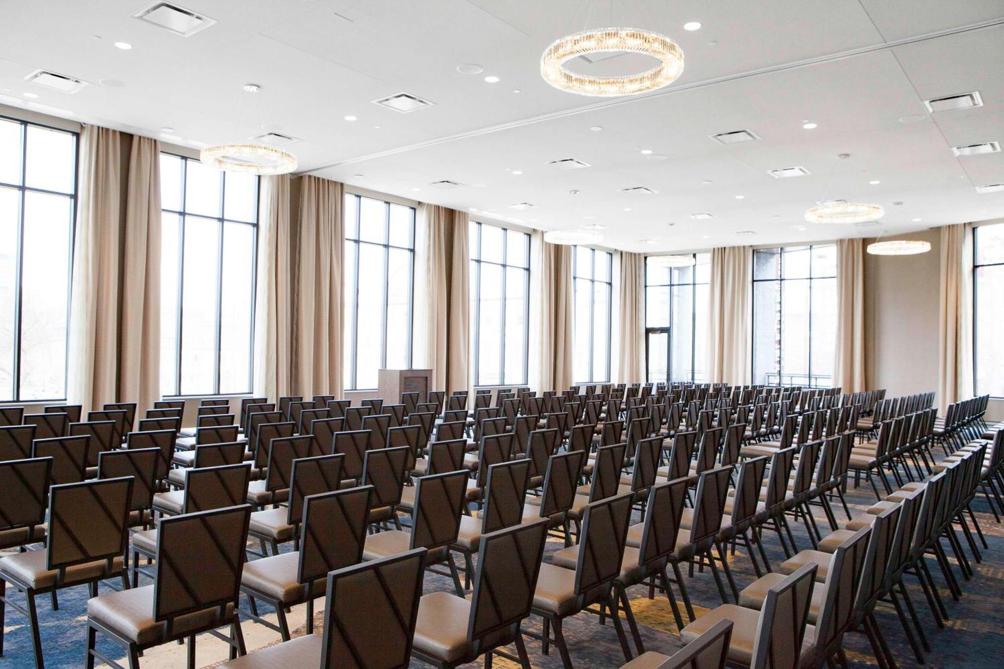 Hilton Garden Inn Minneapolis - University Area Extérieur photo